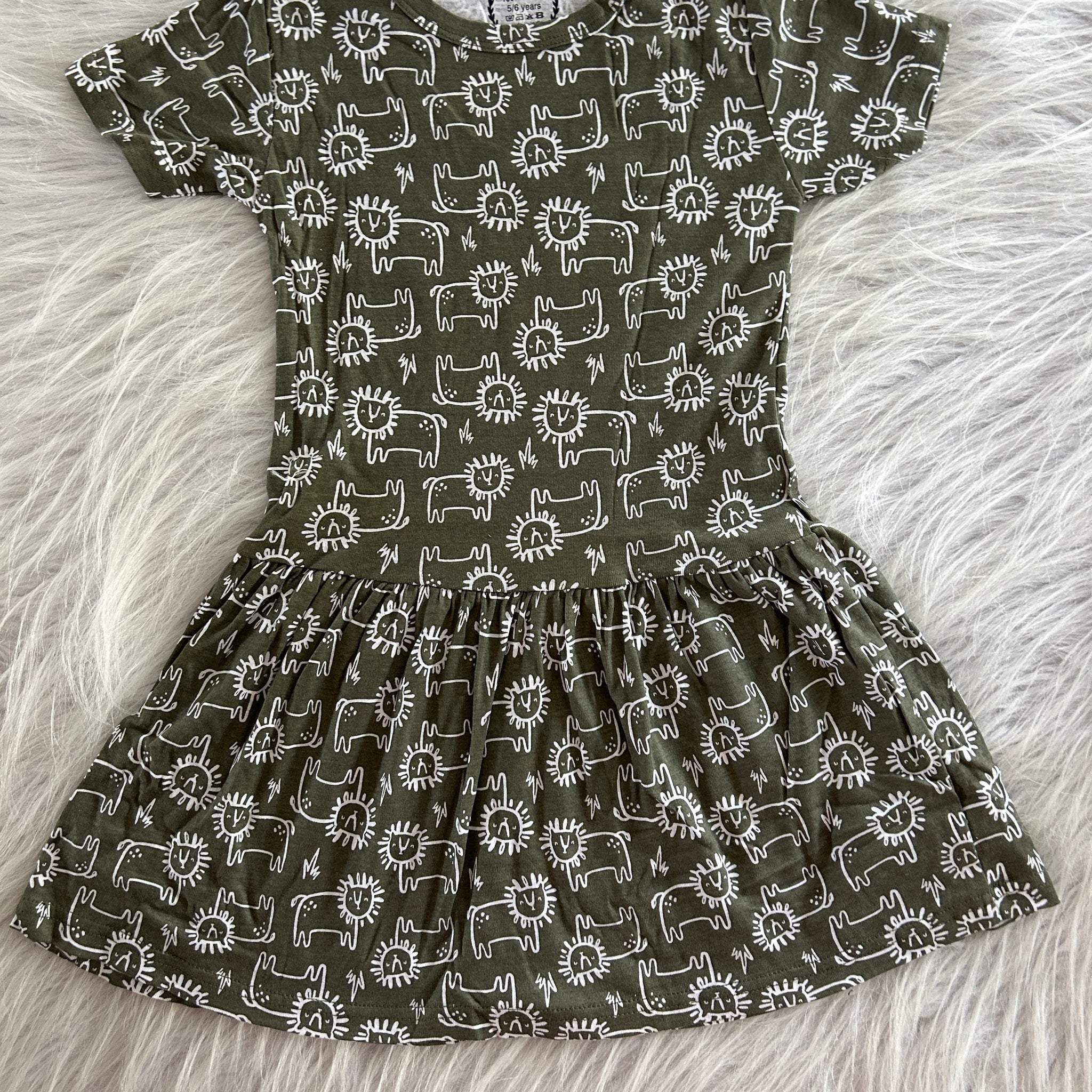 HALF SLEEVE FROCKS 5-6 YEARS