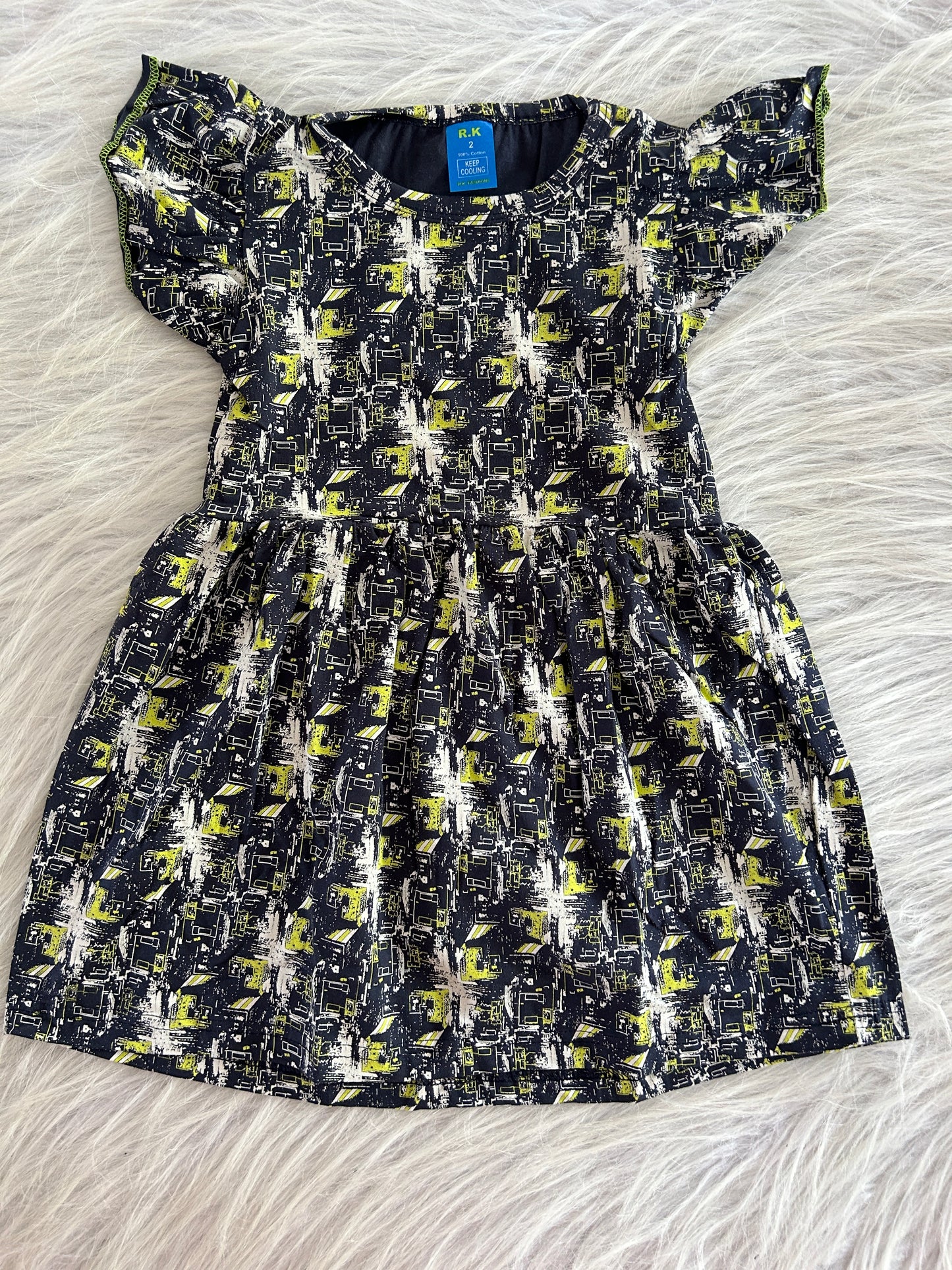RUFFLE SLEEVE FROCKS 3-4 YEARS