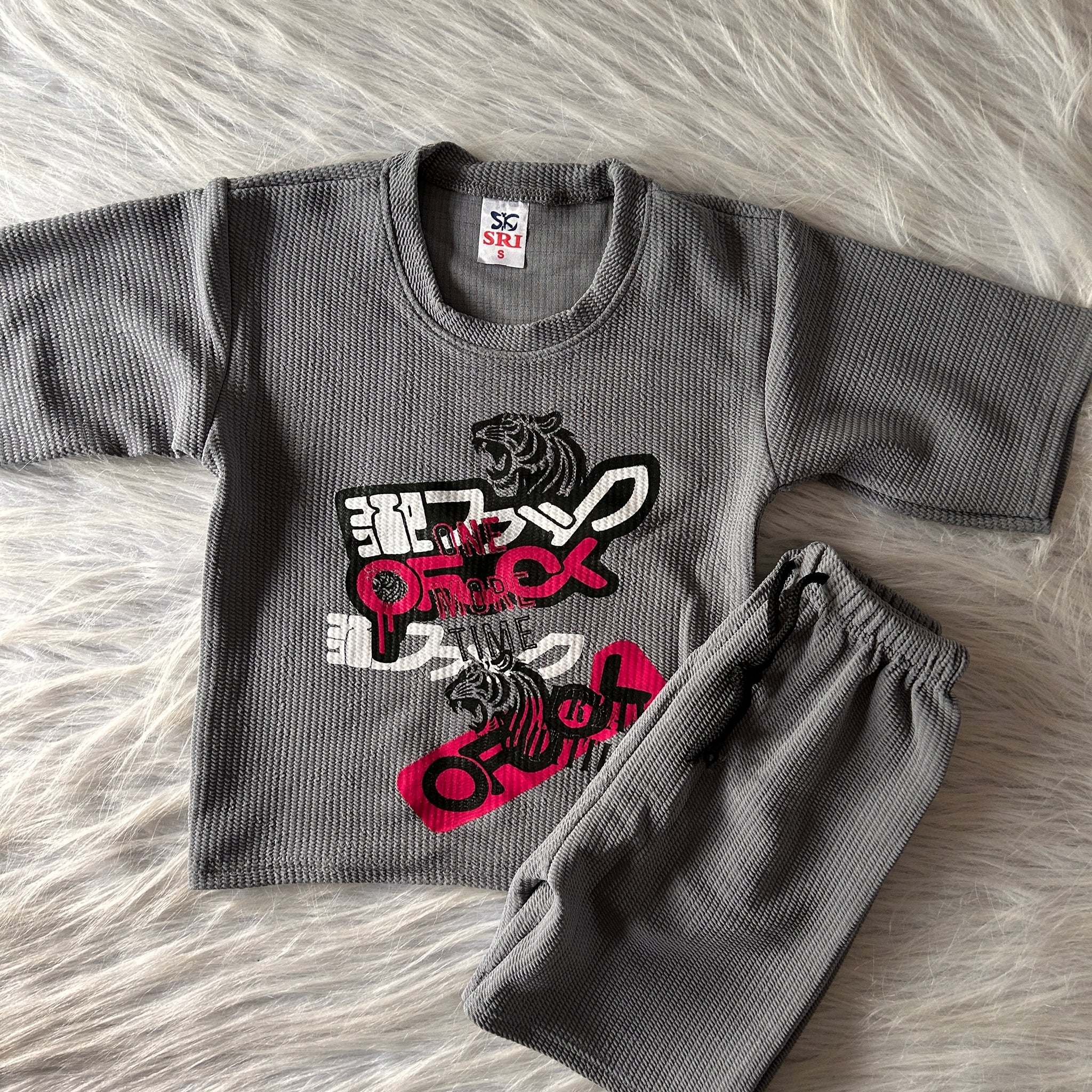 FIVE SLEEVE COORD SETS