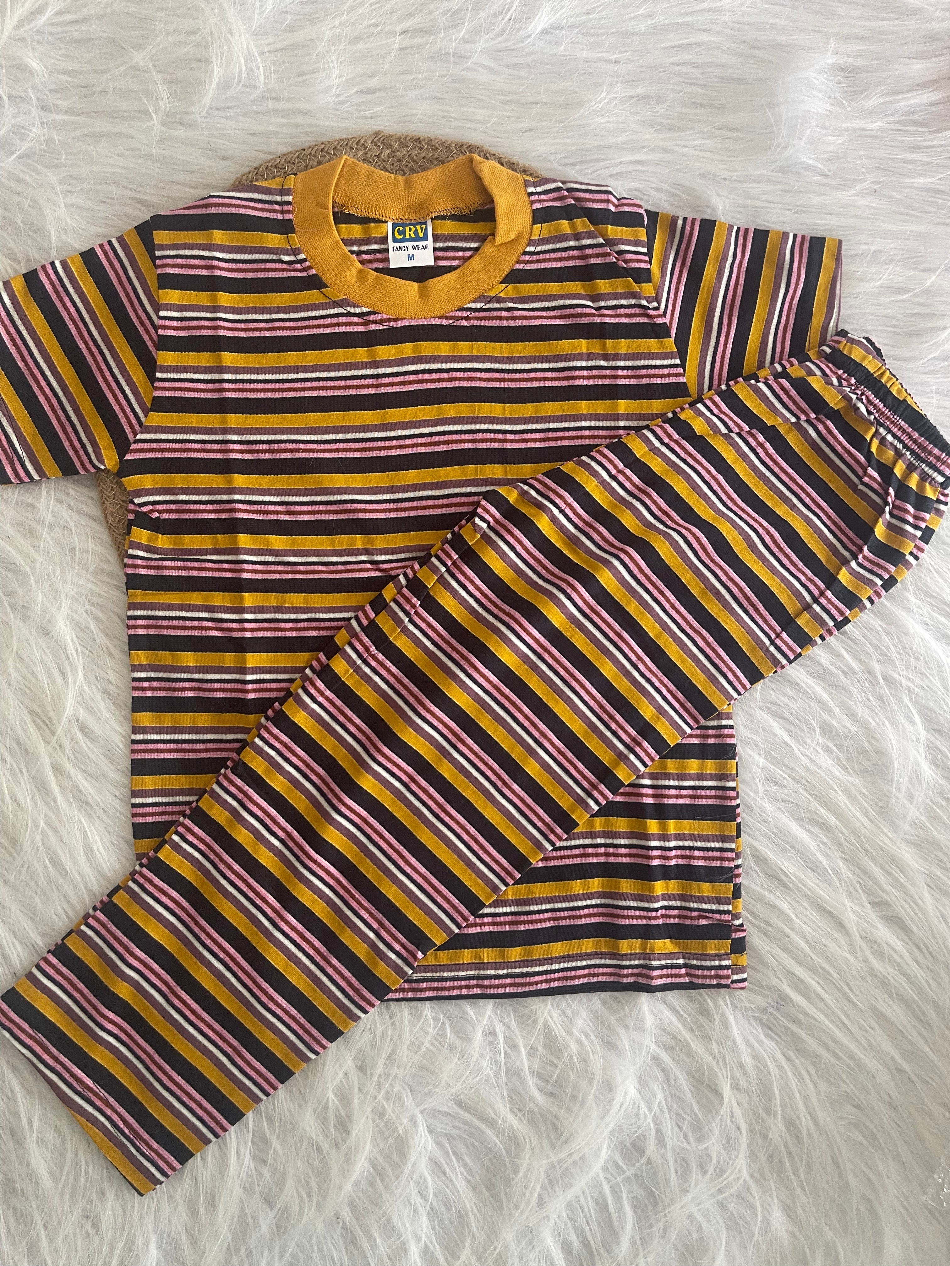 PYJAMA SETS/NIGHTSUITS 1102