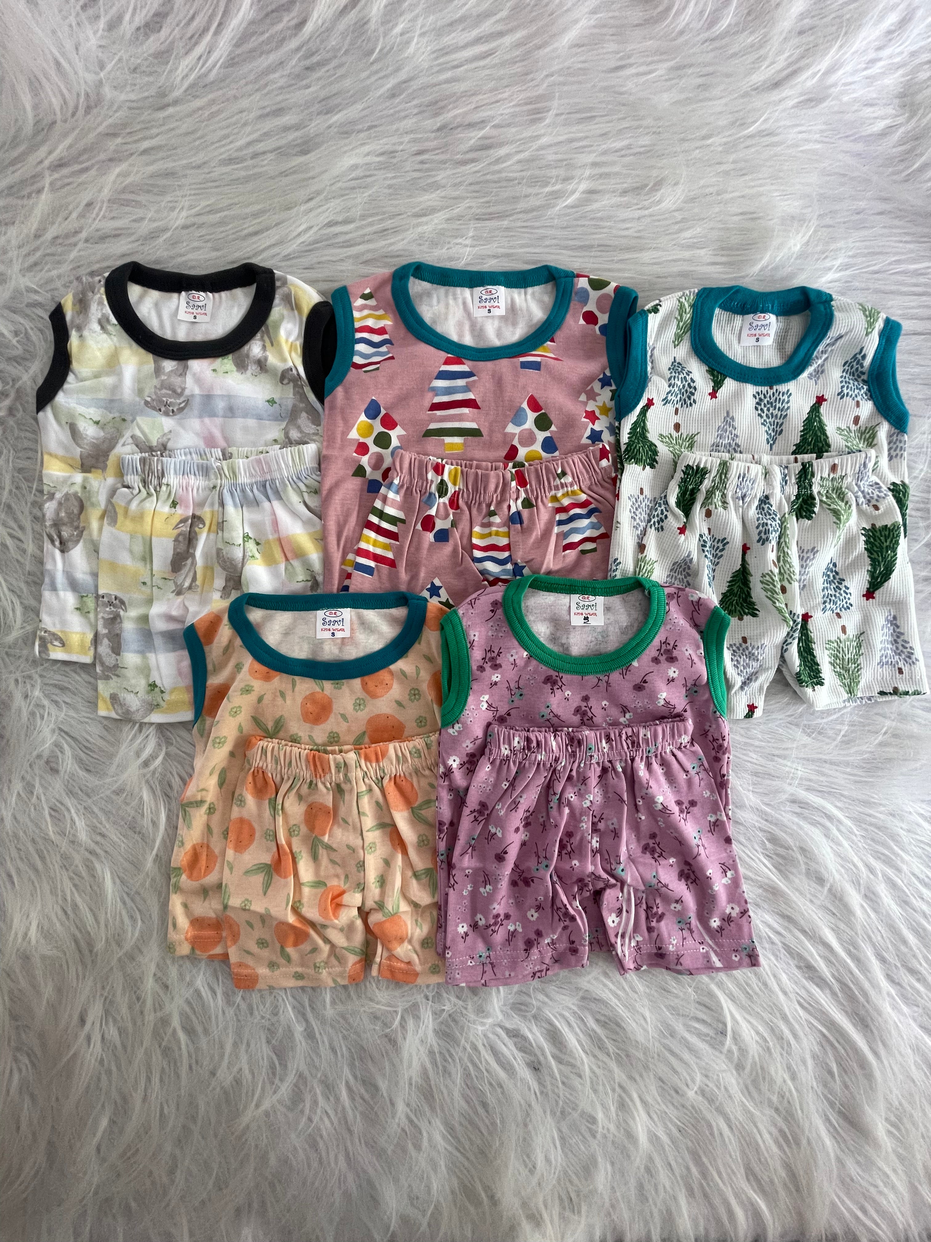 SLEEVELESS COMBO SETS 6-12 MONTHS