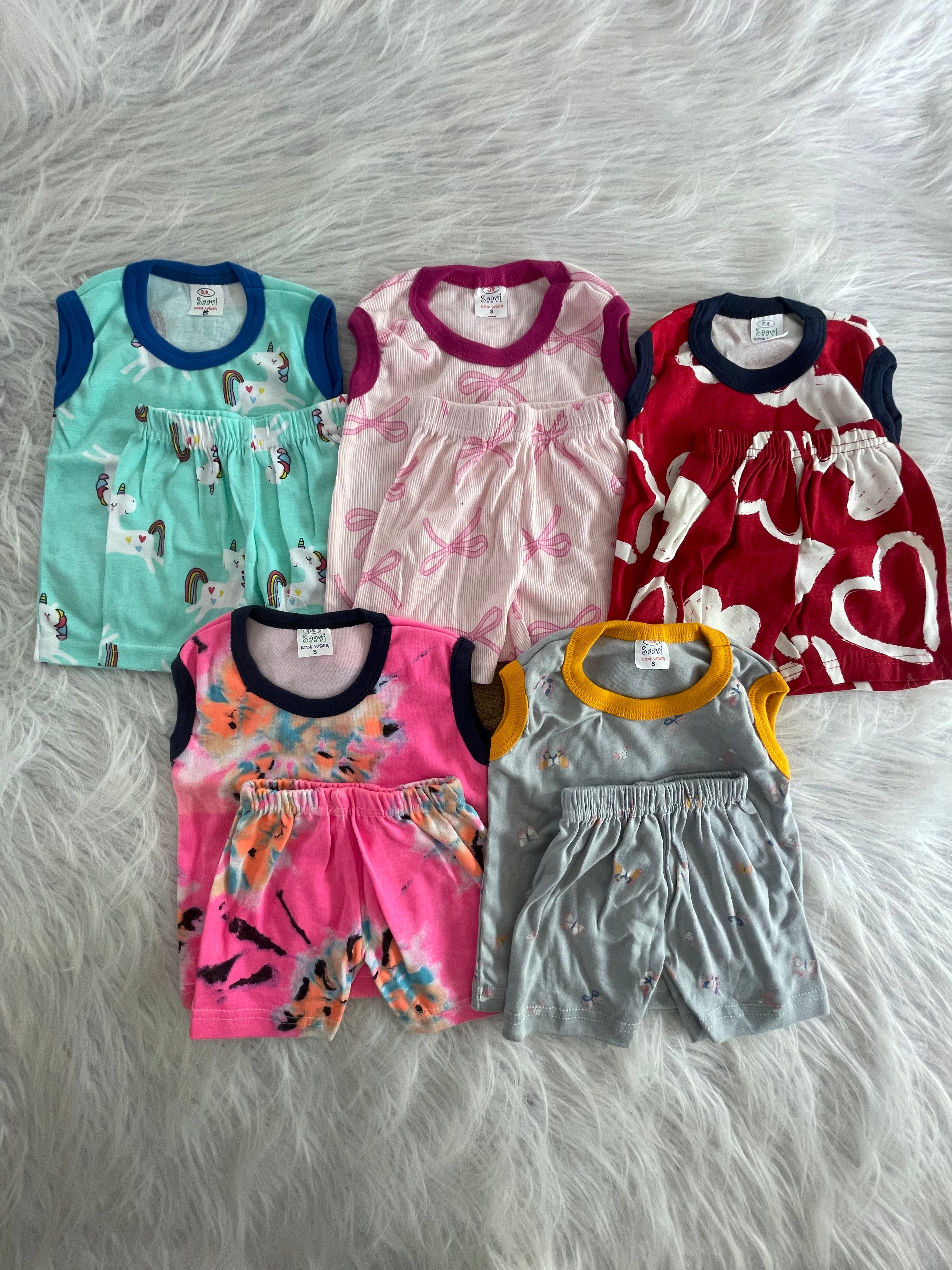 SLEEVELESS COMBO SETS 6-12 MONTHS