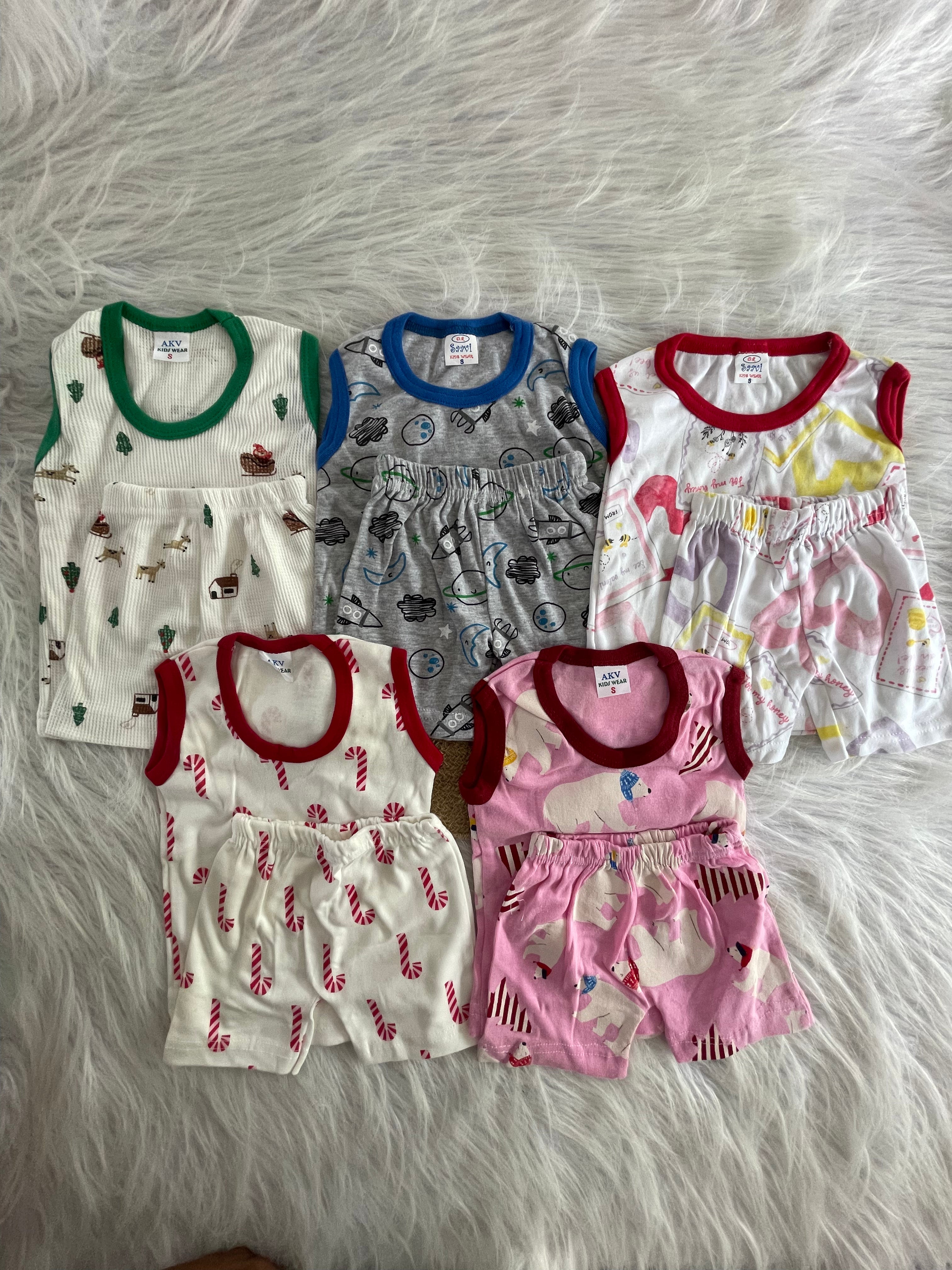 SLEEVELESS COMBO SETS 6-12 MONTHS