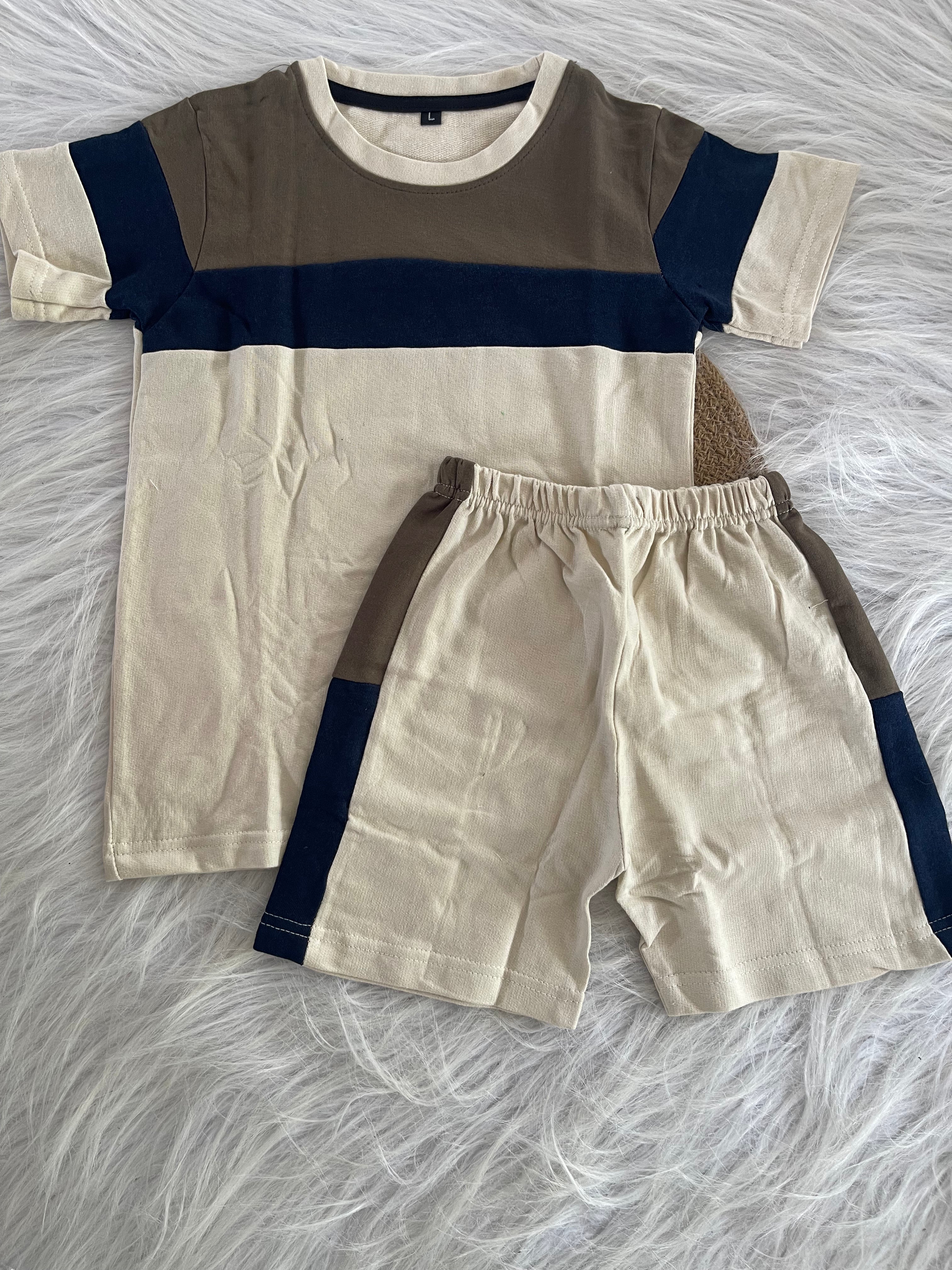 SHORTS SETS 5-6 YEARS 1172