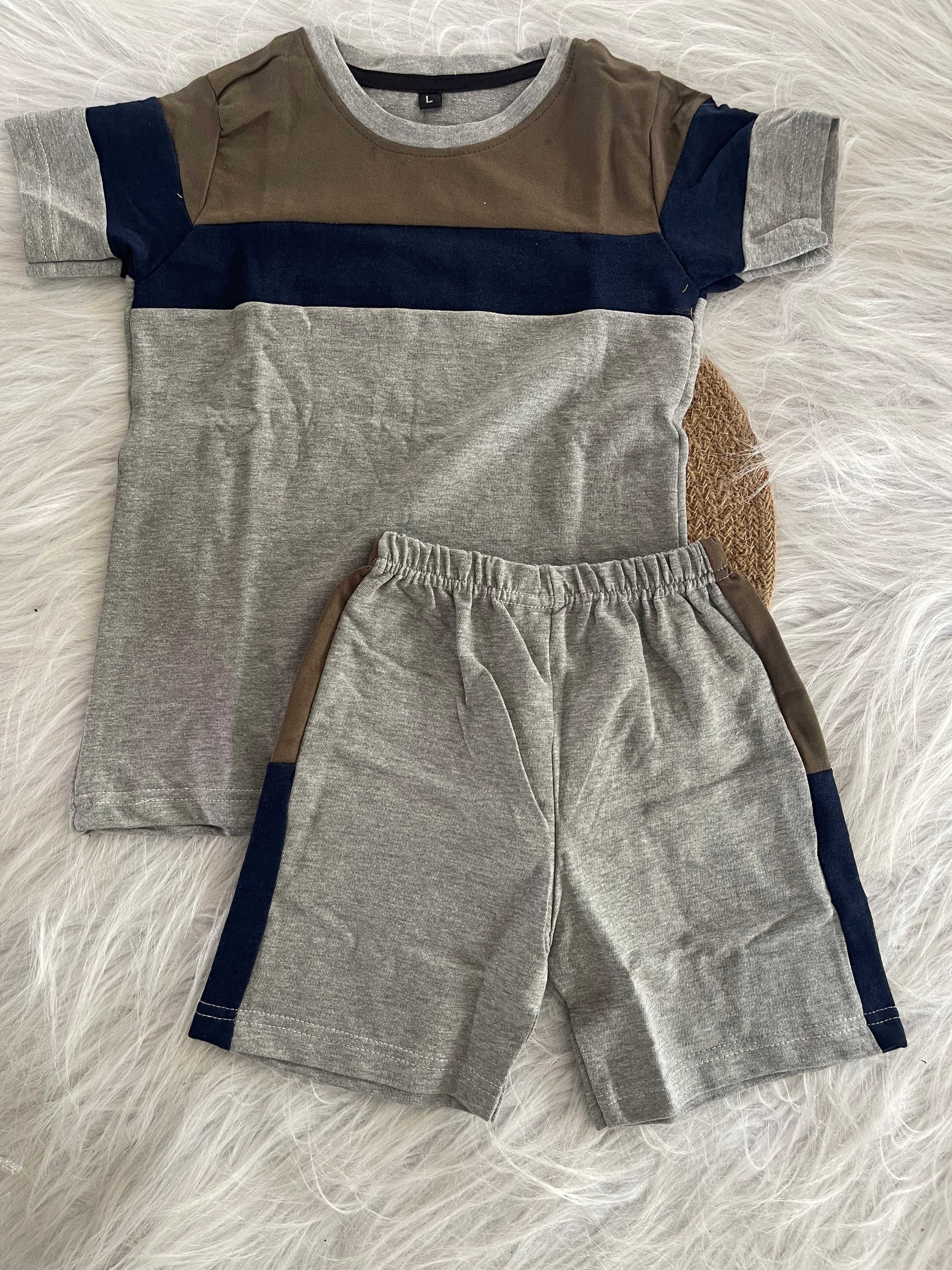 SHORTS SETS 5-6 YEARS 1172