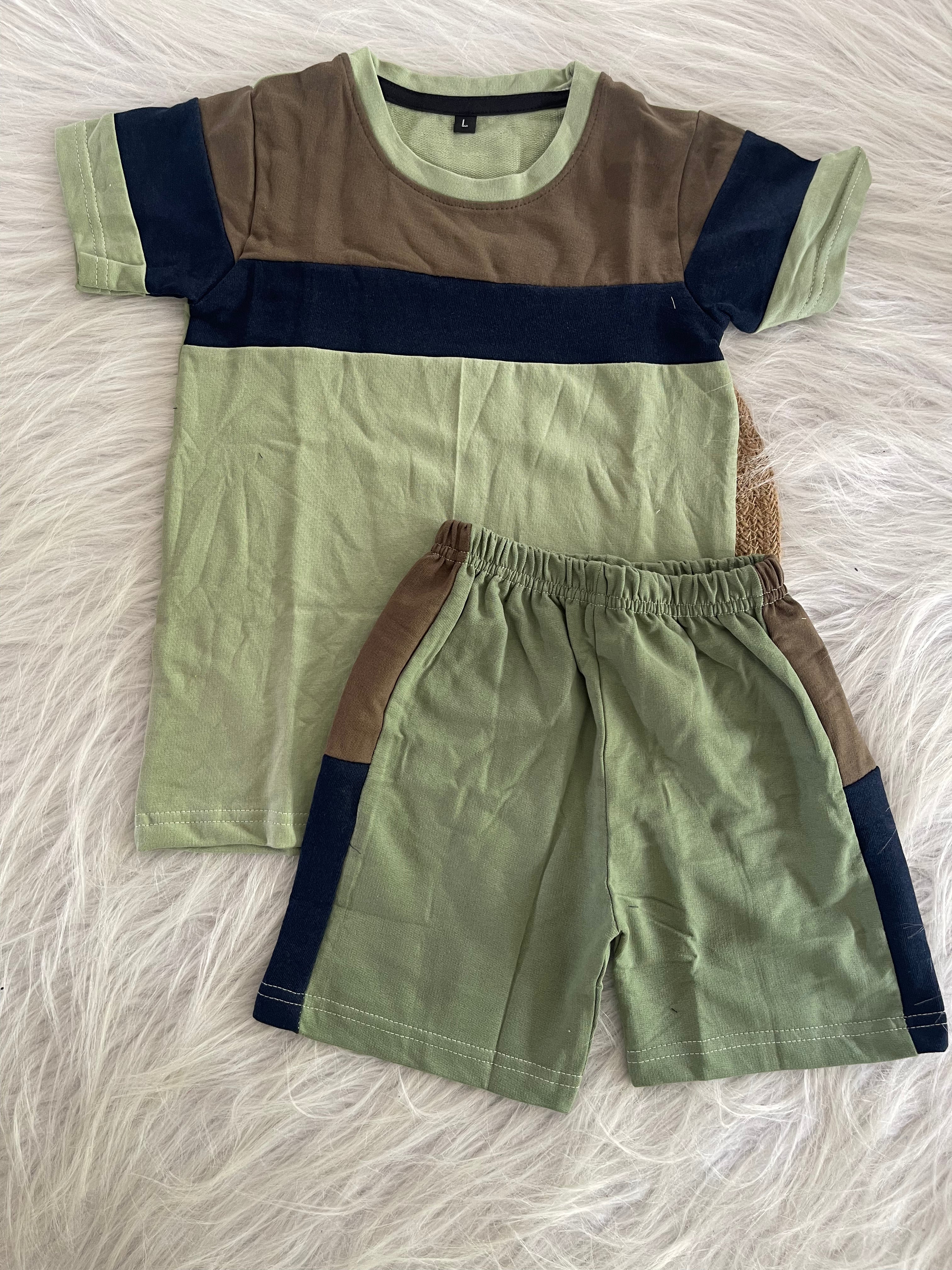 SHORTS SETS 5-6 YEARS 1172