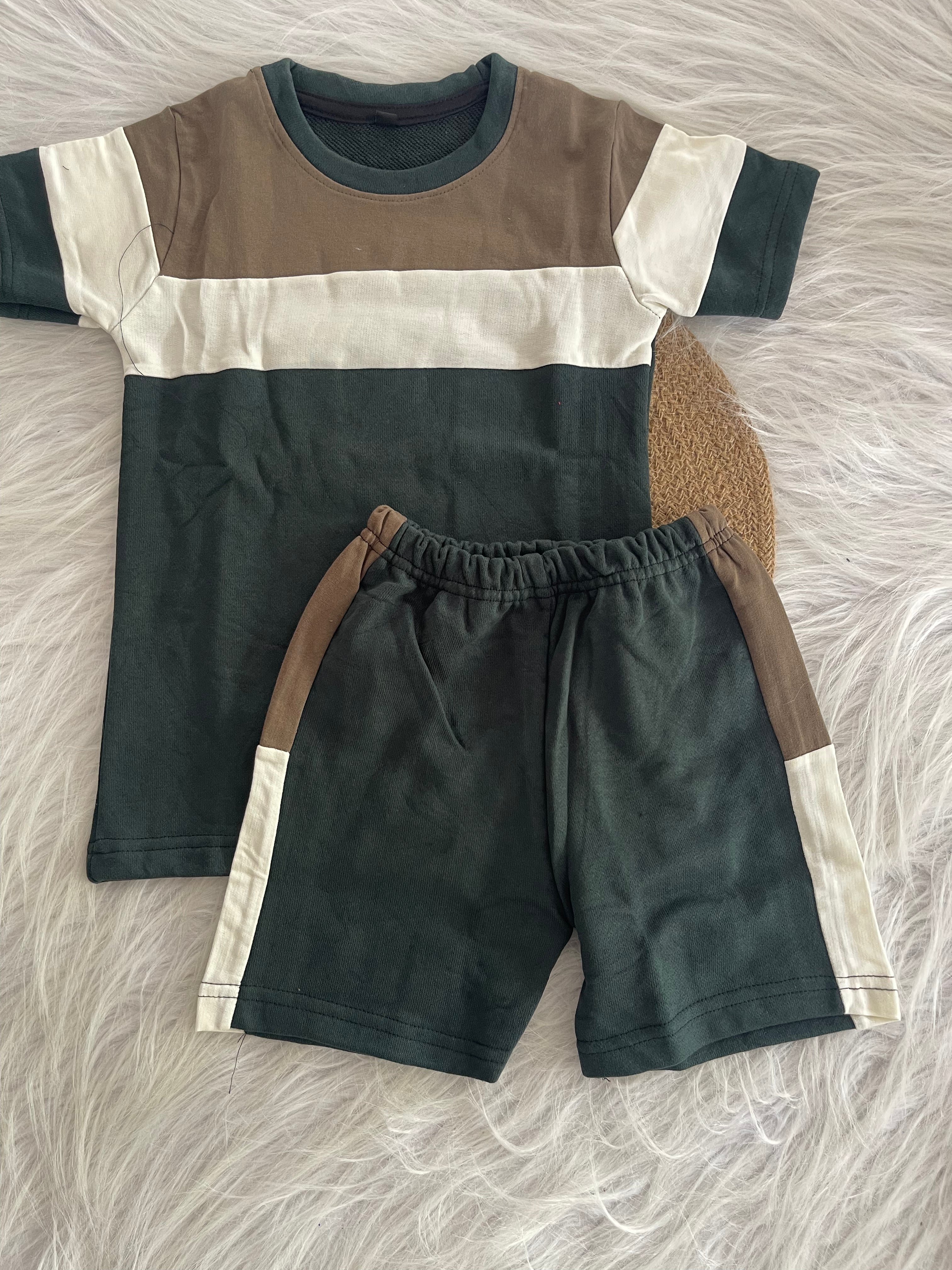 SHORTS SETS 5-6 YEARS 1172