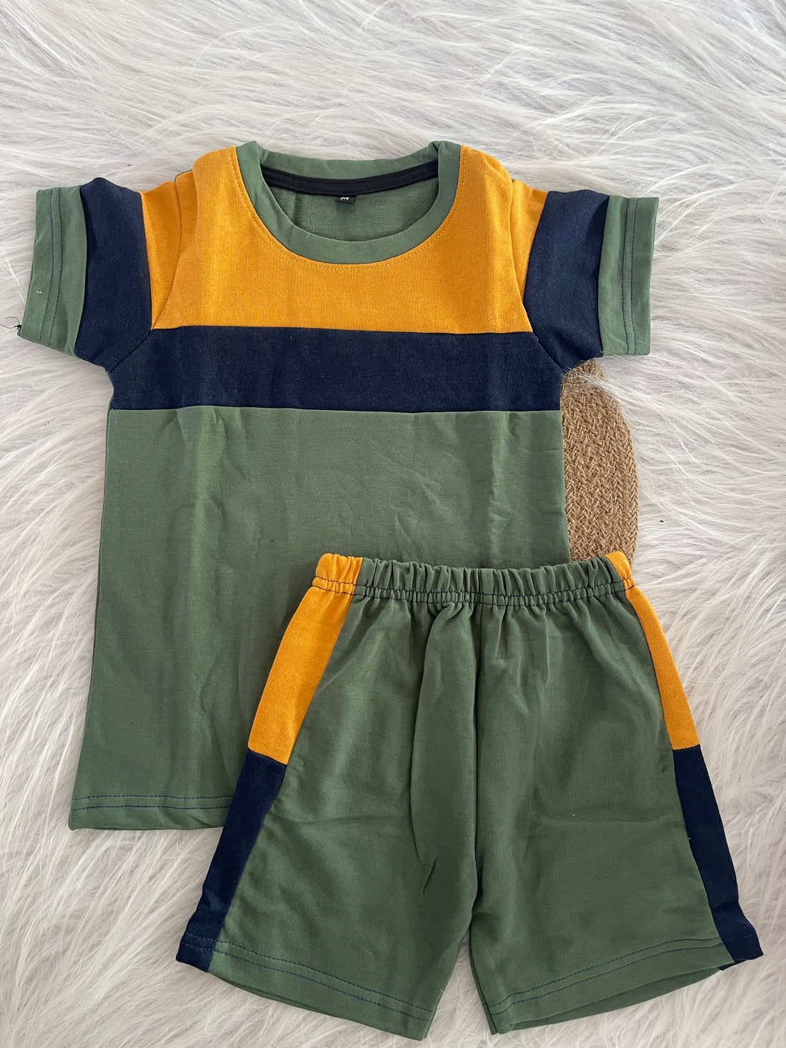 SHORTS SETS 4-5 YEARS 1172