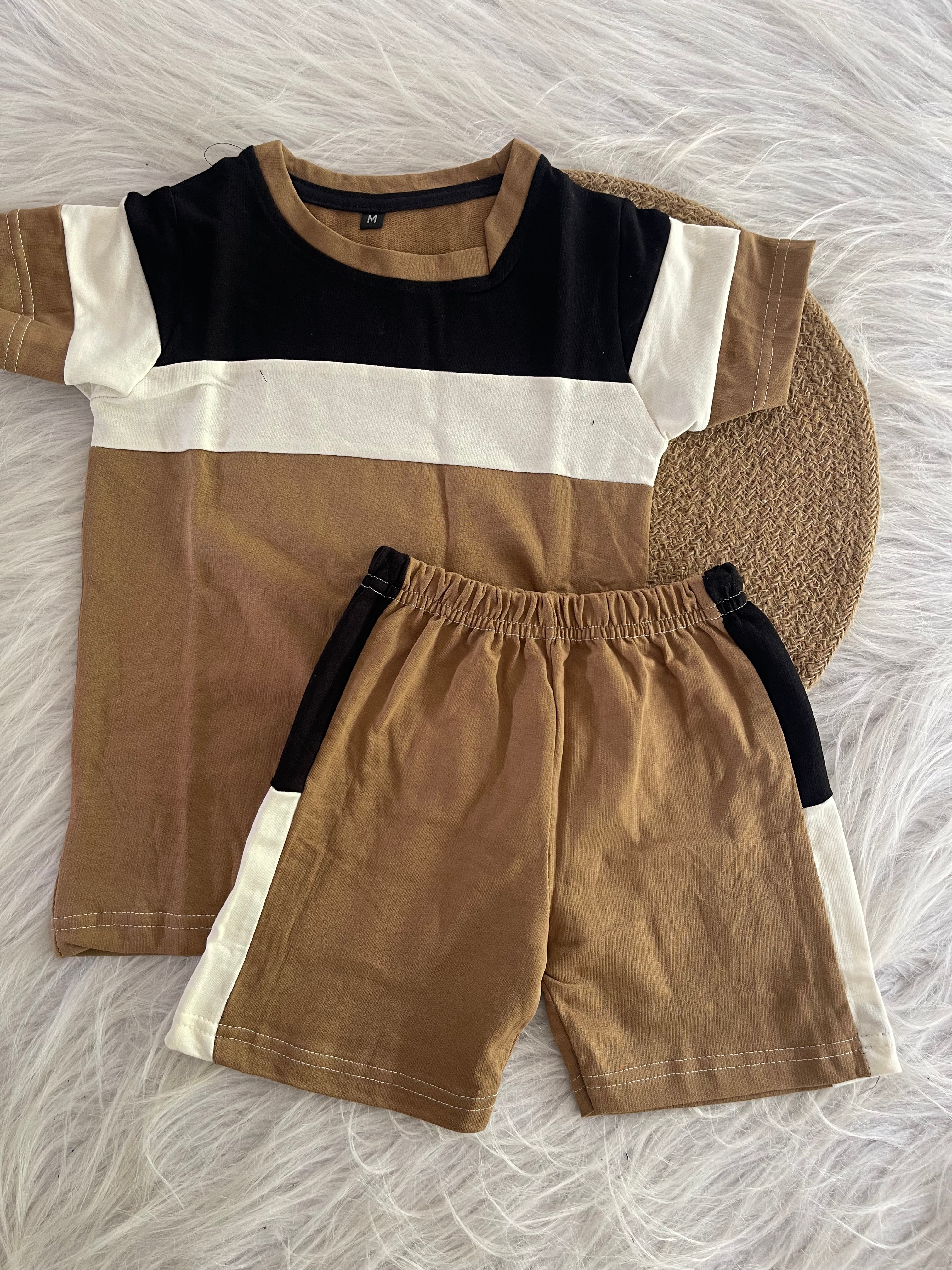 SHORTS SETS 4-5 YEARS 1172