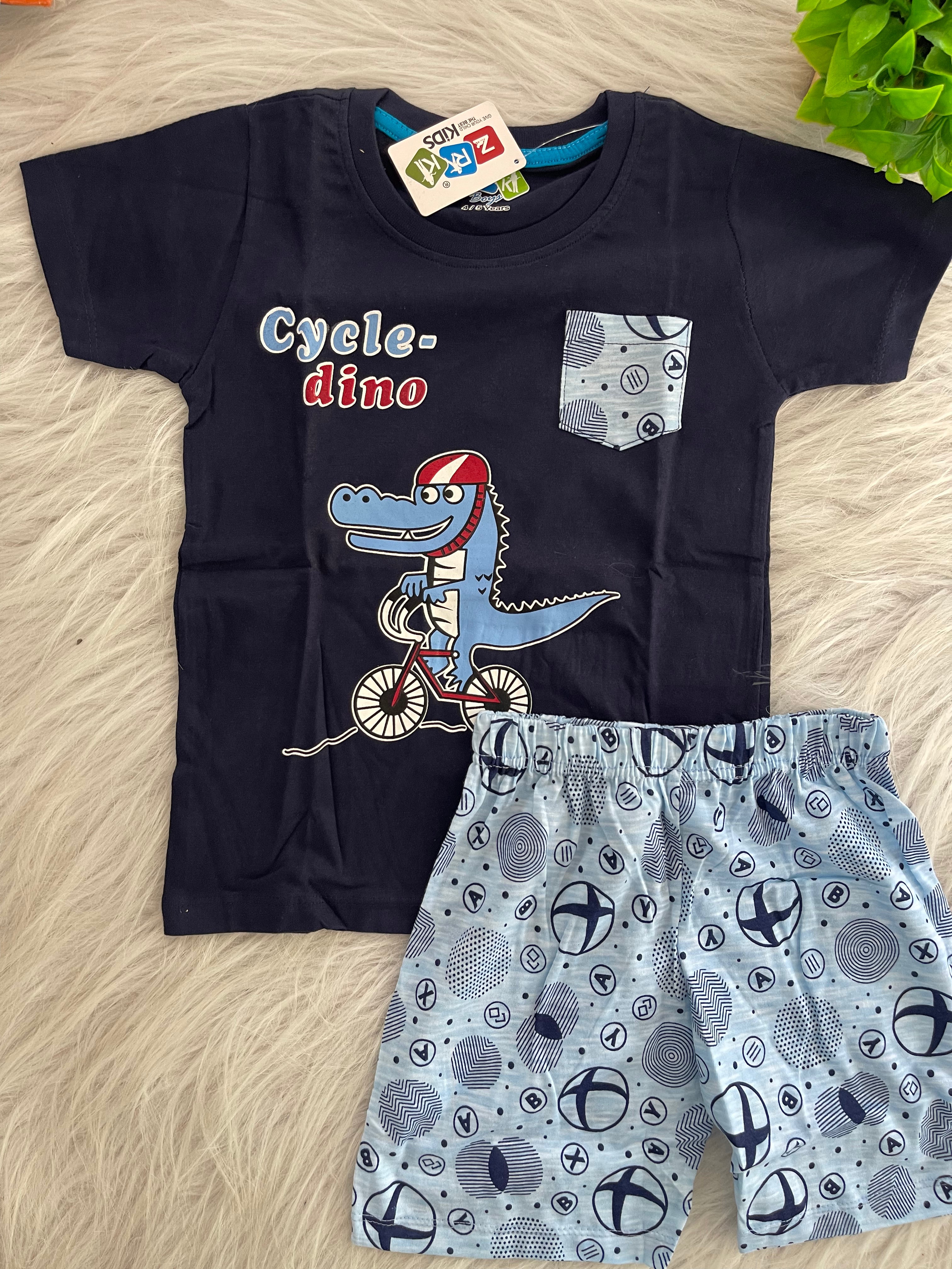 SHORTS SETS