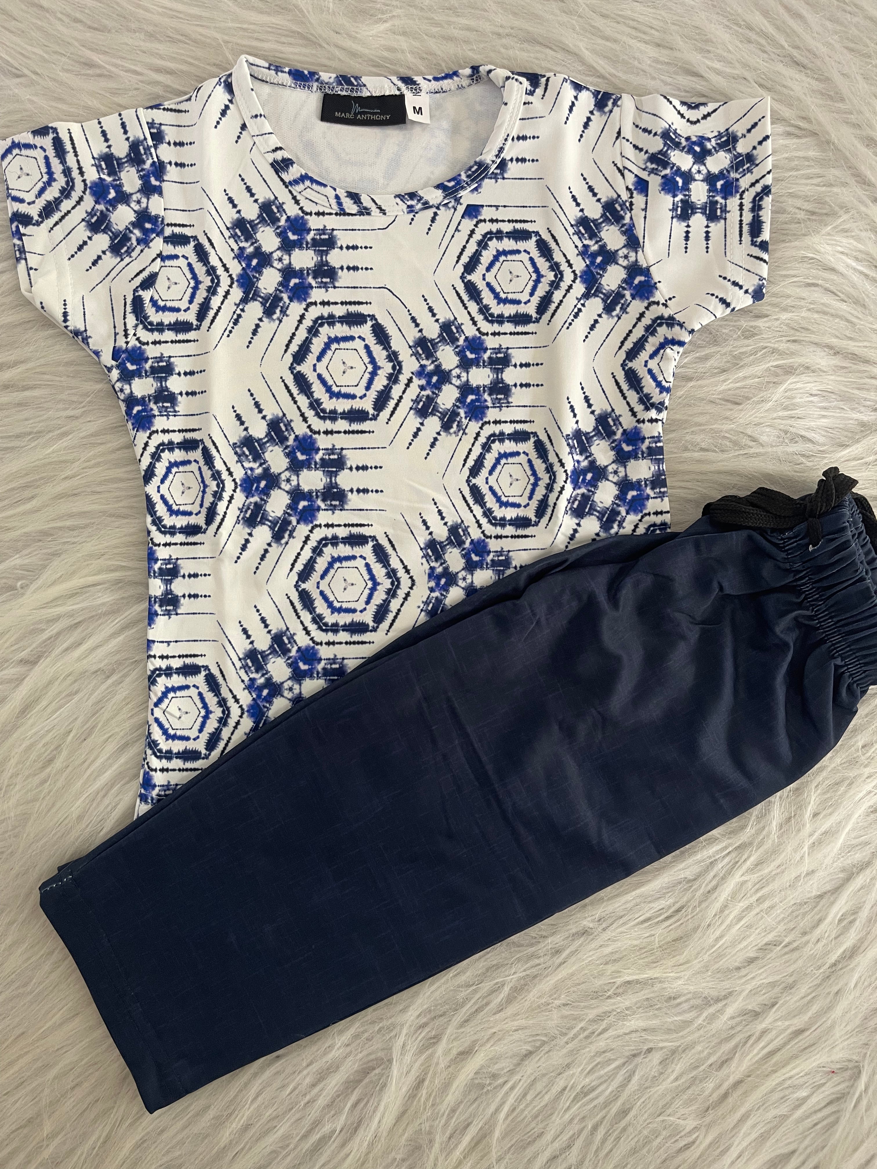 PRINTED TOP AND PLAIN PANT 1999