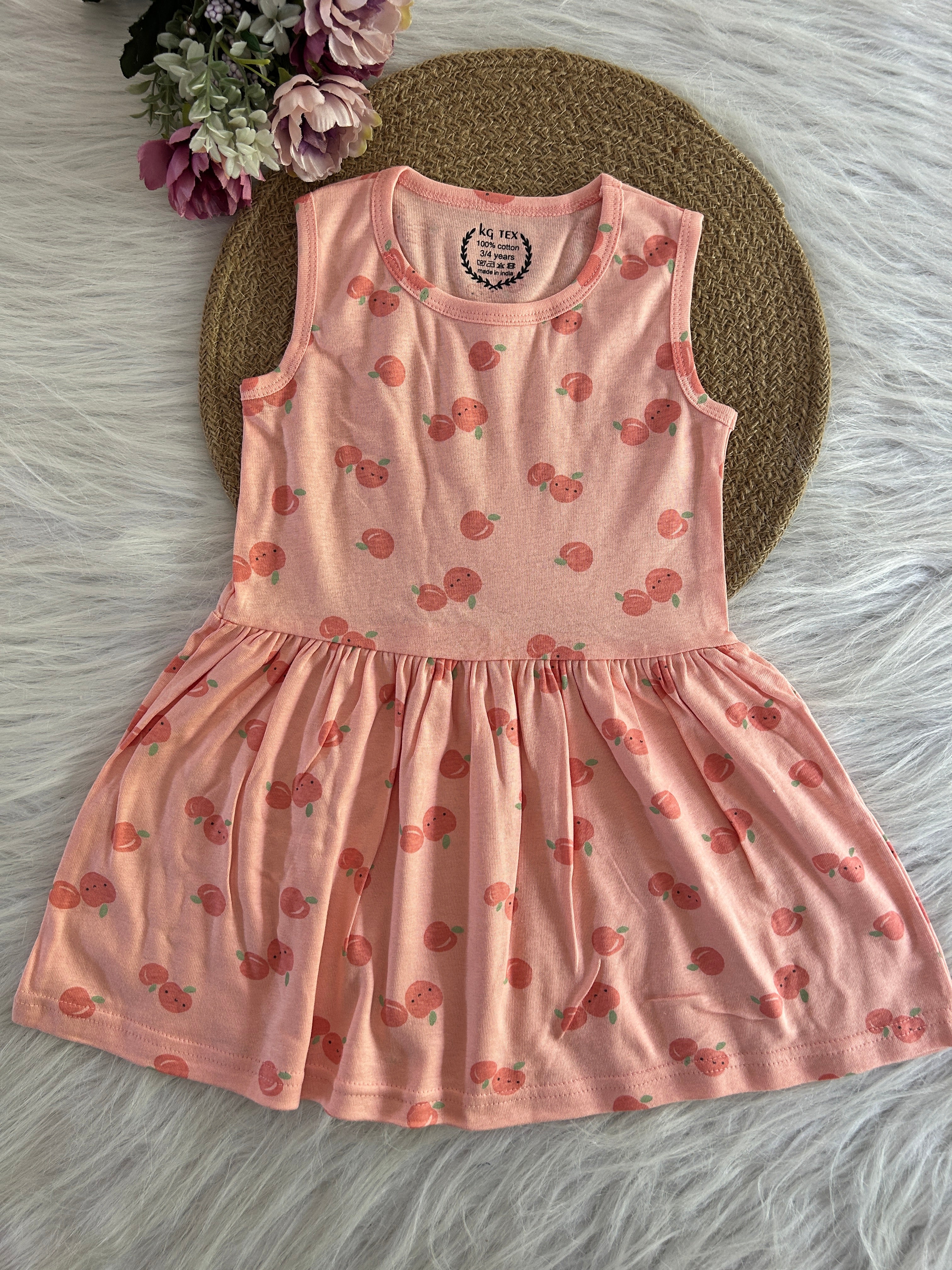 SLEEVELESS FROCKS 3-4 YEARS 1131