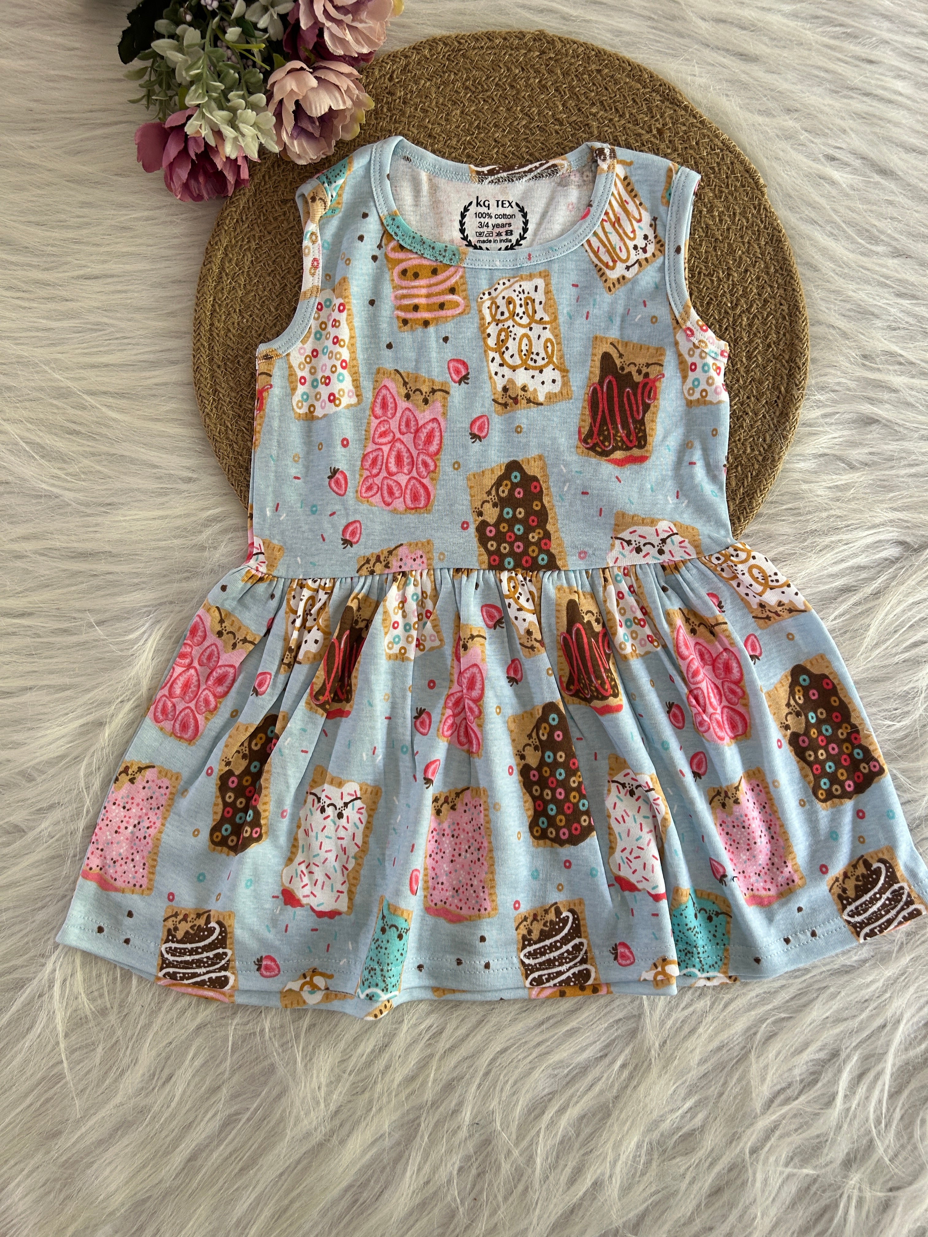 SLEEVELESS FROCKS 3-4 YEARS 1131